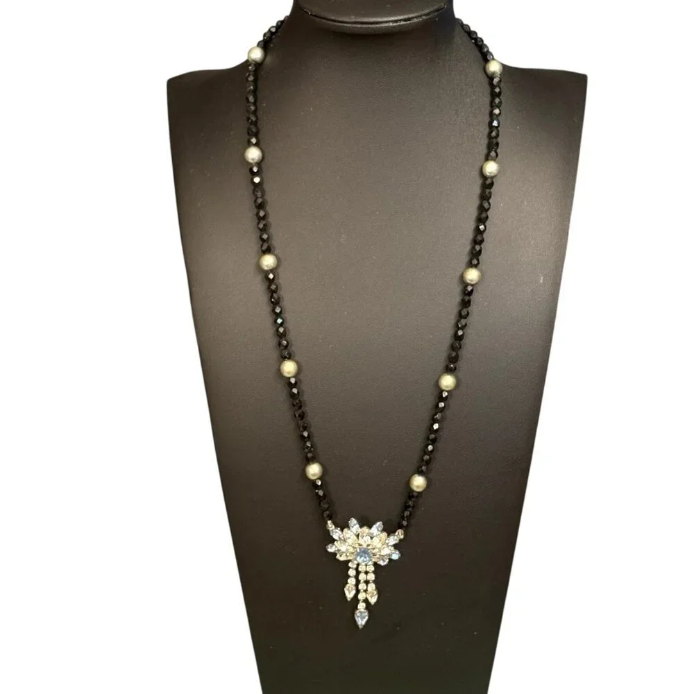 VTG Necklace Blue Black Clear Glass Faceted Bead‎ Pendant Prong Set Silver Tone